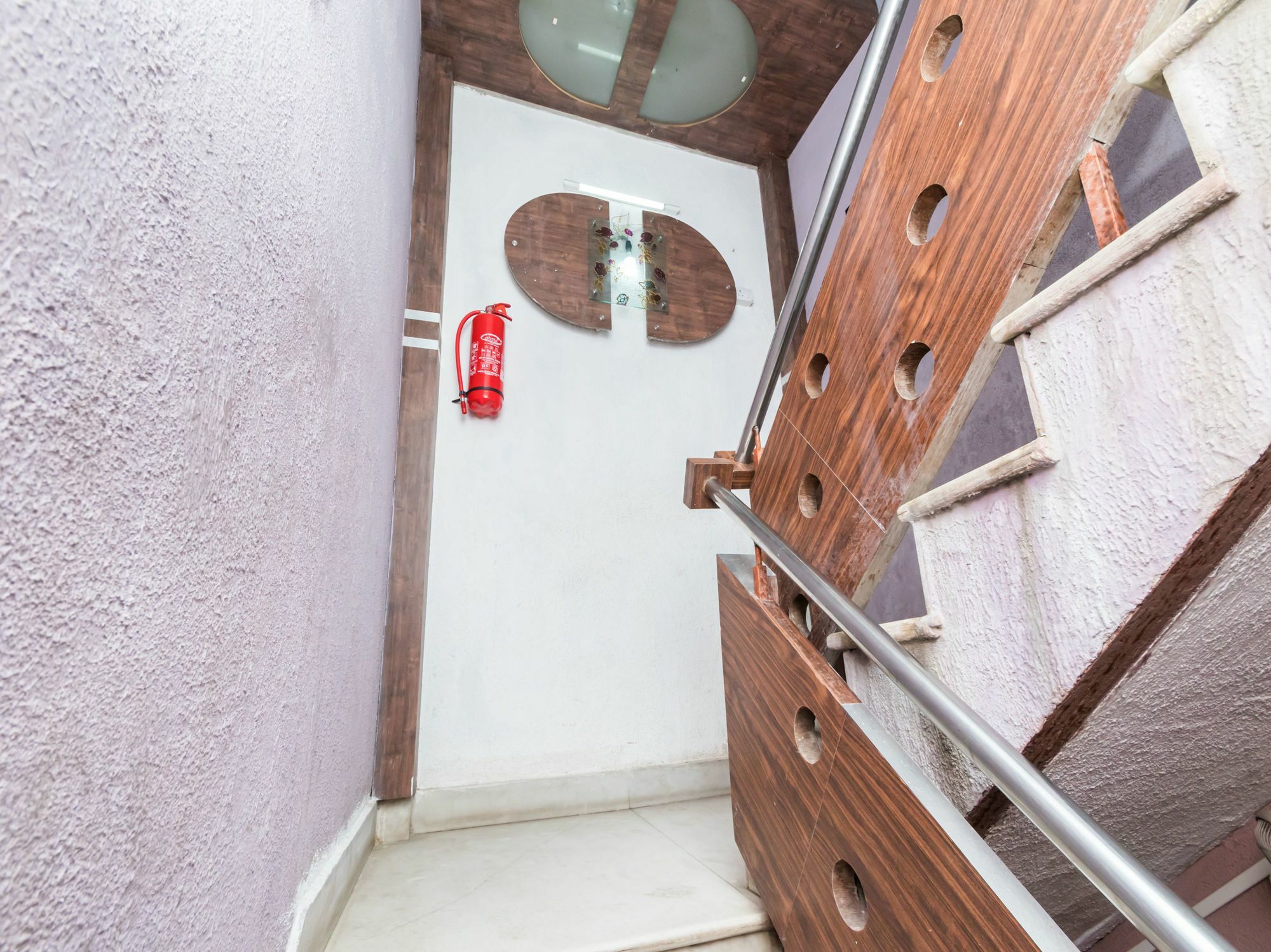 Oyo 3741 Kalighat โกลกาตา ภายนอก รูปภาพ